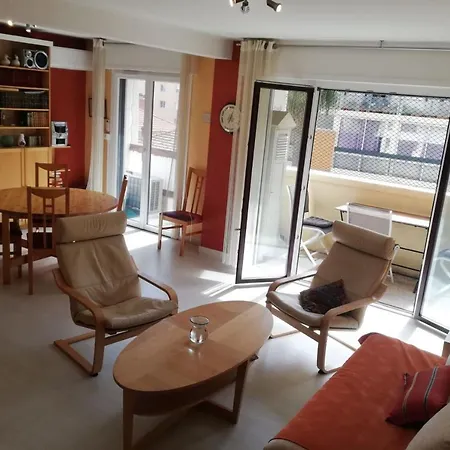 Sunny In The Heart Of Apartment Hyeres